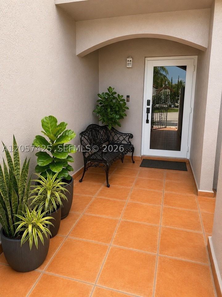 6216 Sw 129th Ave - Photo 2 of 14