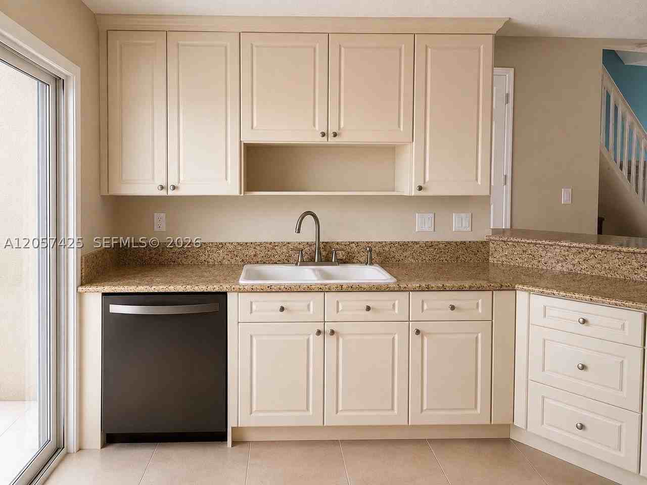 6216 Sw 129th Ave - Photo 5 of 14