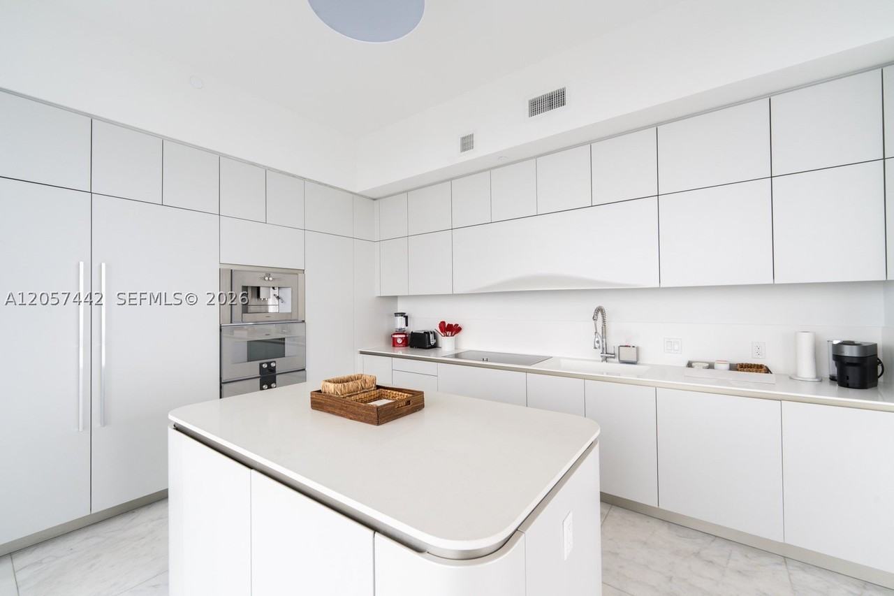 16901 Collins Ave #4201 - Photo 4 of 50