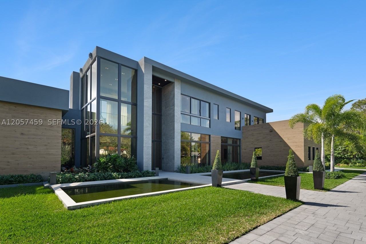 5900 Sw 129th Ter - Photo 5 of 50