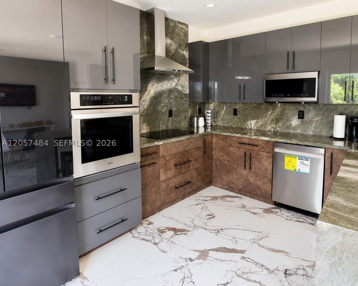 9471 Sw 226th Ter #0 - Photo 6 of 18