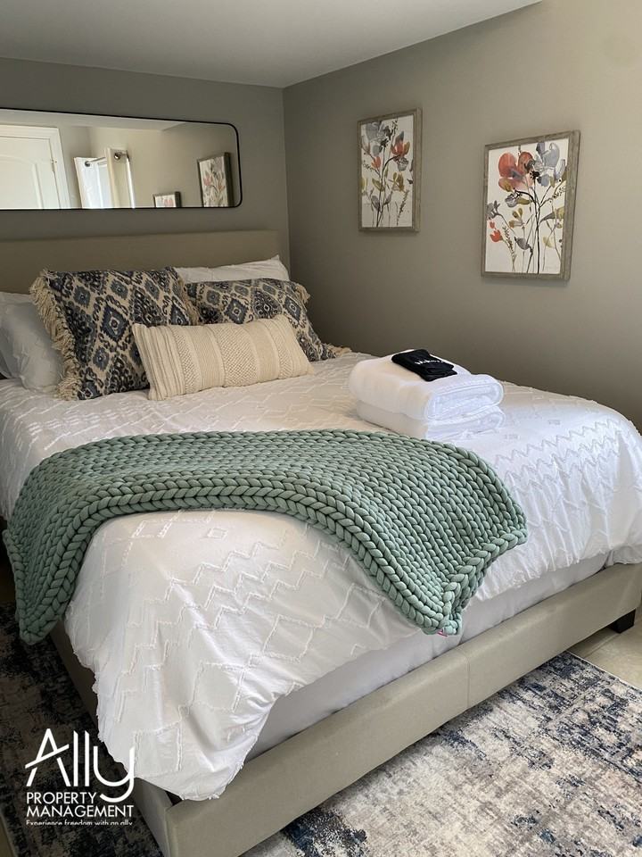 1304 Belleview Avenue - 1Unit B #1 - Photo 3 of 20