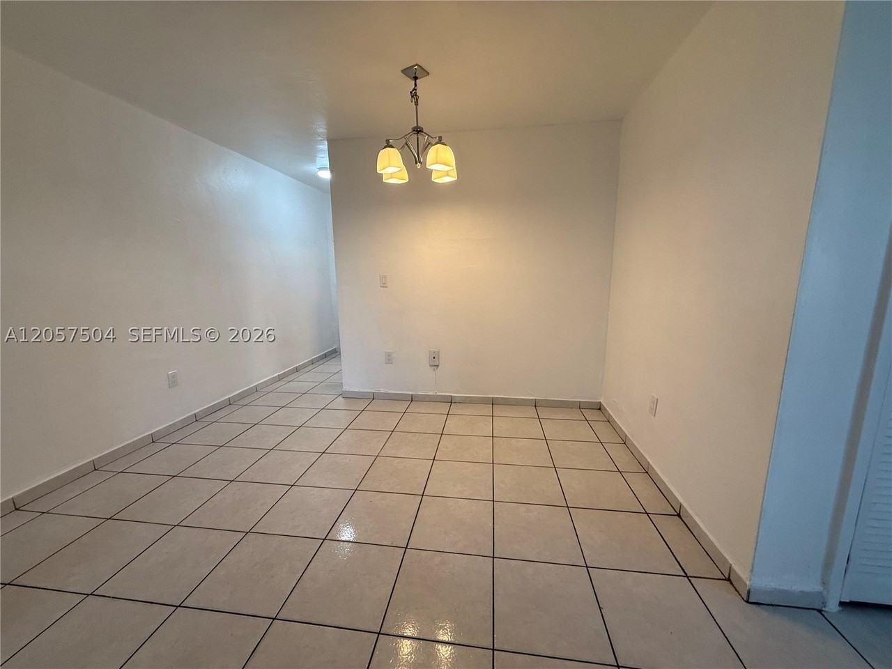 1860 Coral Way #4 - Photo 6 of 10
