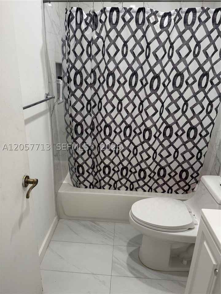 8872 Nw 119th St #0 - Photo 7 of 8
