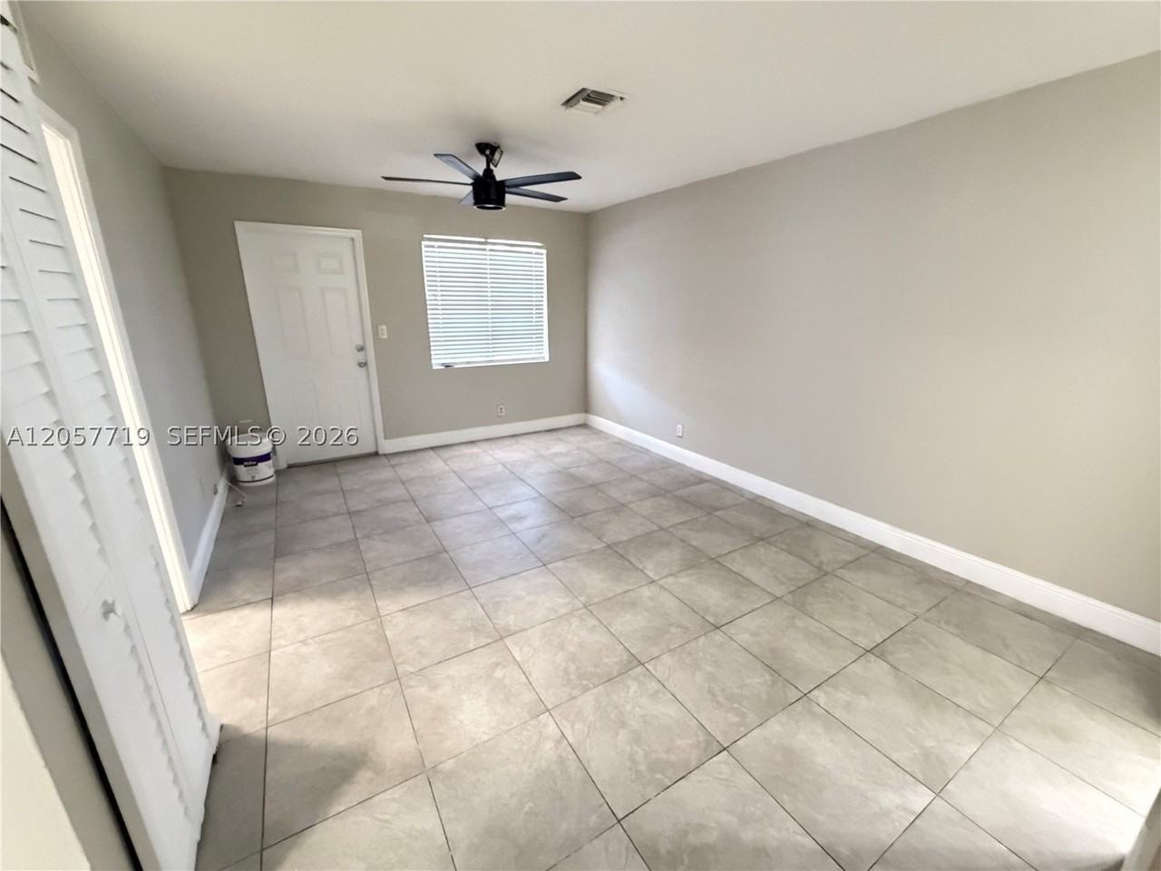 4680 Sw 33rd Ave #1-6 - Photo 3 of 9