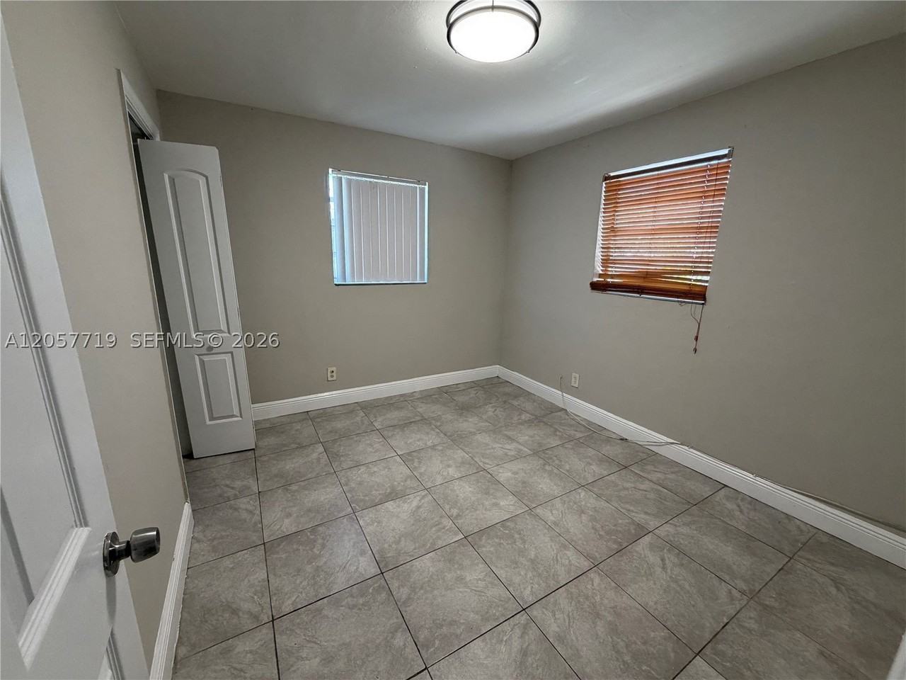 4680 Sw 33rd Ave #1-6 - Photo 6 of 9