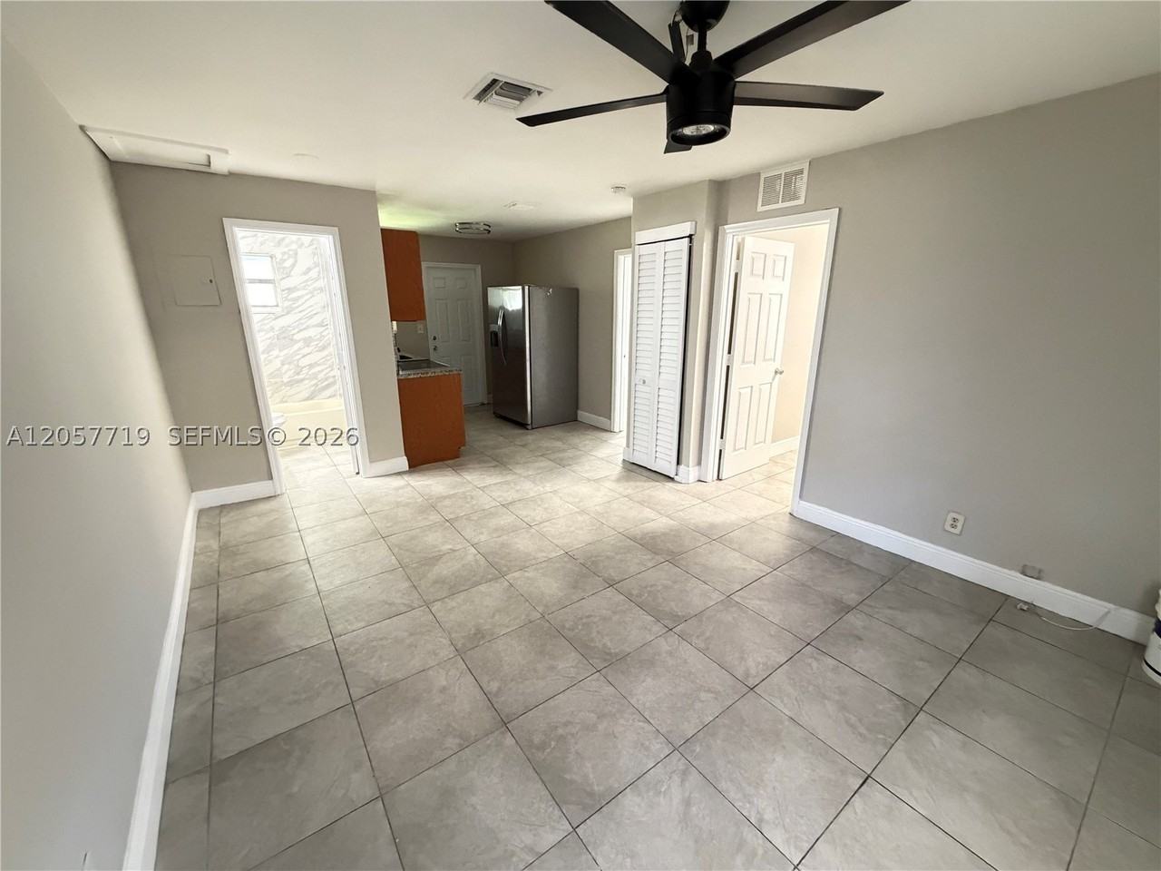 4680 Sw 33rd Ave #1-6 - Photo 7 of 9