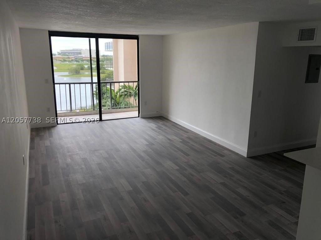 9682 Fontainebleau Blvd #507