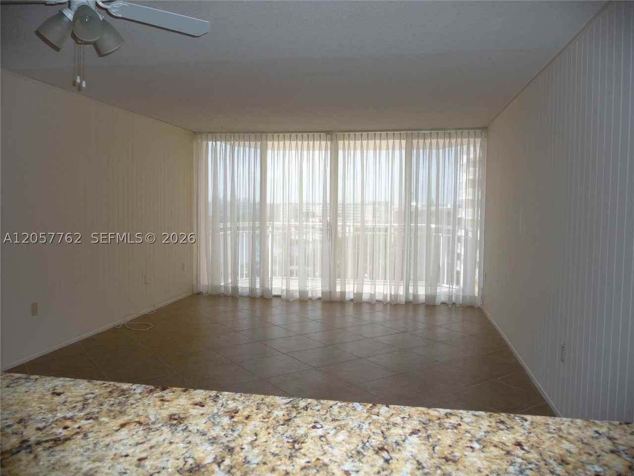 18071 Biscayne Blvd #603 - Photo 7 of 45