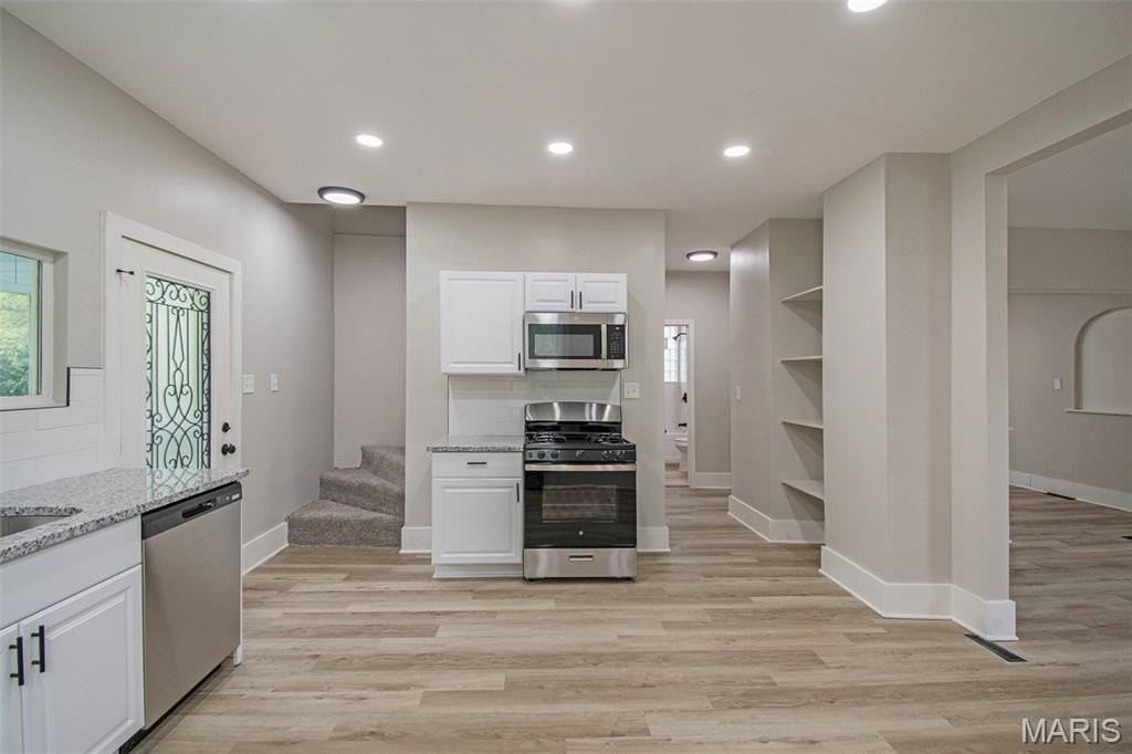 308 Madison Ave - Photo 4 of 13