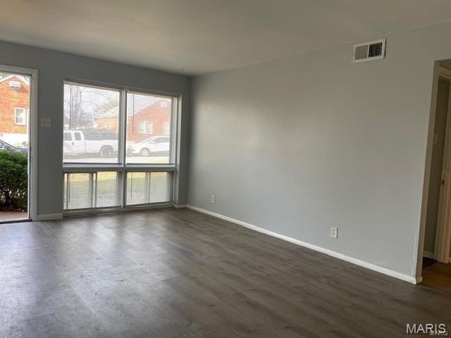 3648 Edmundson Rd #1stFL - Photo 2 of 9
