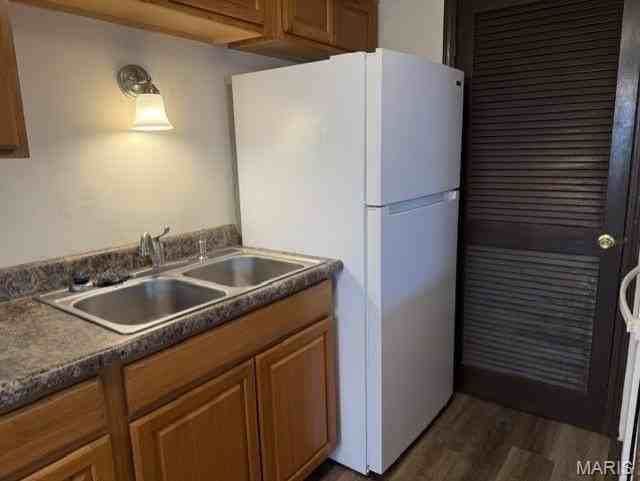 27 N 44th St #E - Photo 7 of 11