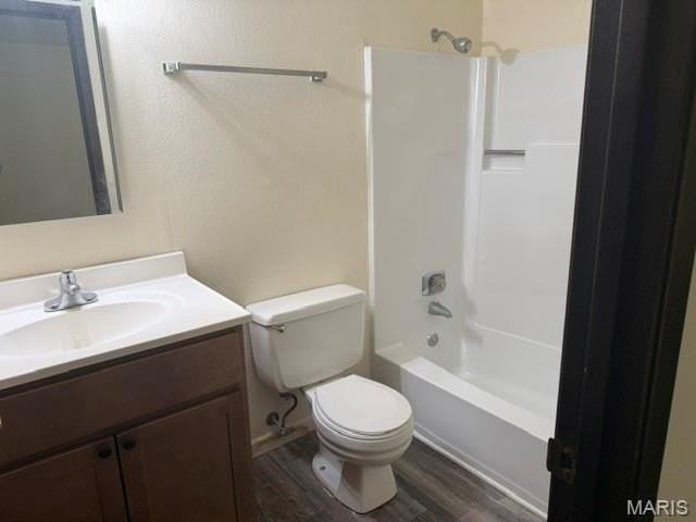4500 W Washington St #A12 - Photo 7 of 10