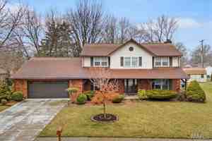 featured image of 1017 Woodleaf Dr