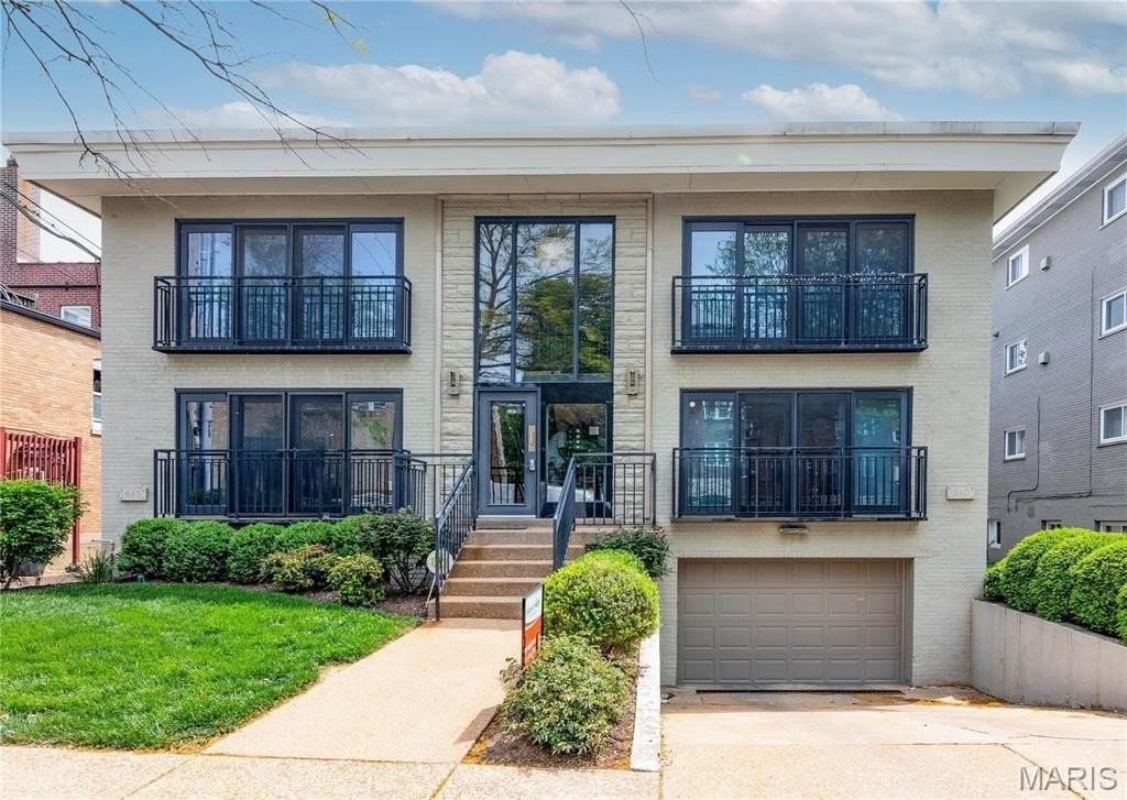 610 Forest Ct #2