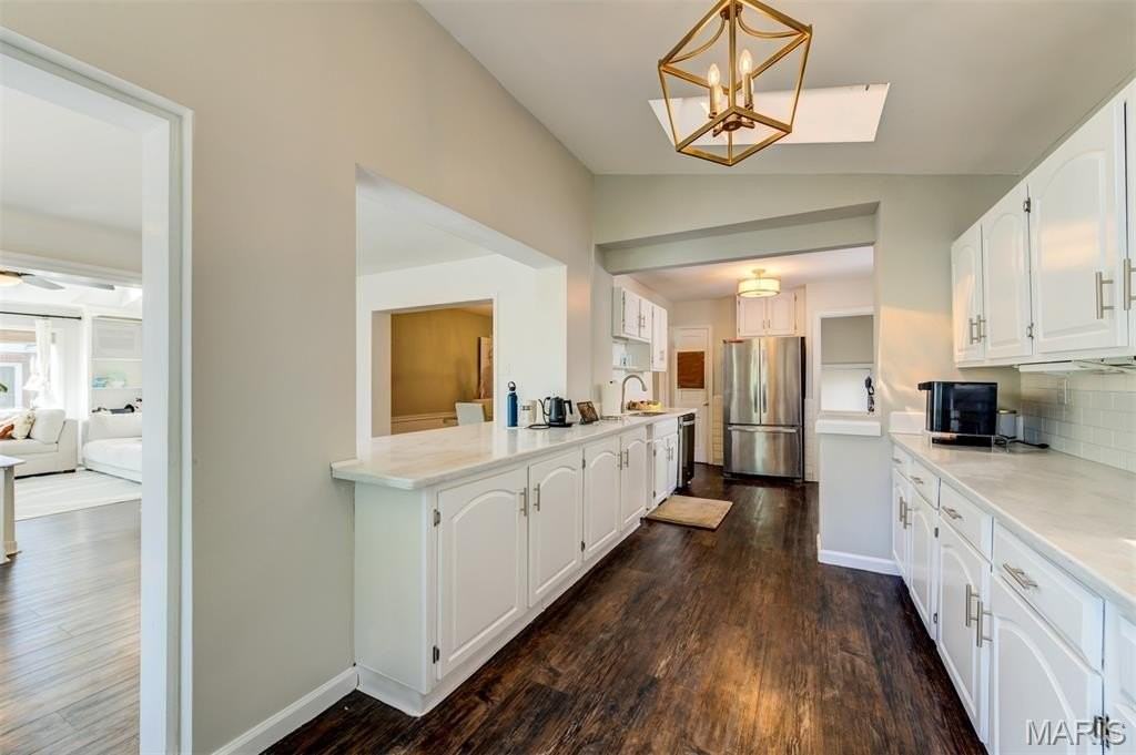 8670 Eulalie Ave - Photo 4 of 20