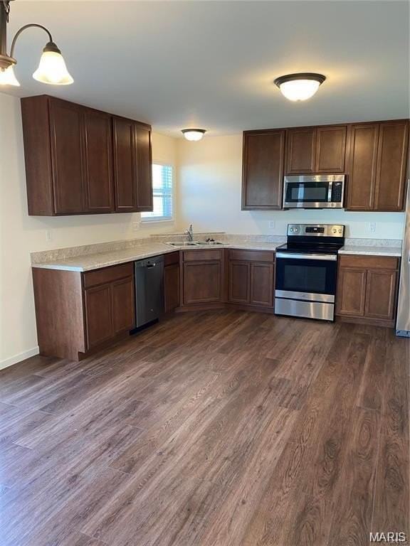 212 Pearl Vista Dr - Photo 4 of 21