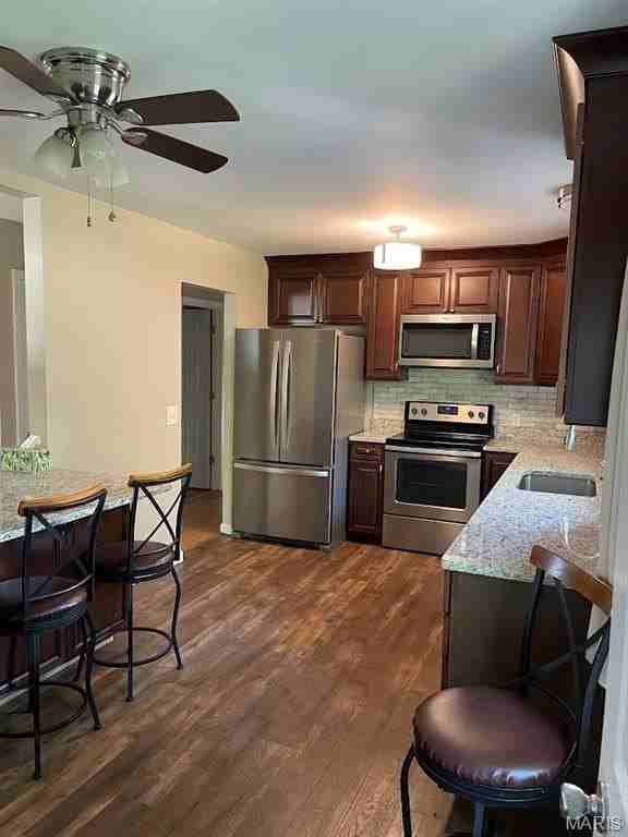 18511 Wild Horse Creek Rd - Photo 4 of 8