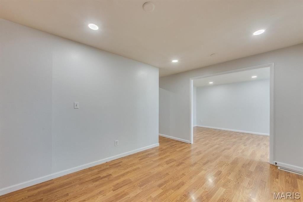 359 Palermo Dr - Photo 5 of 36