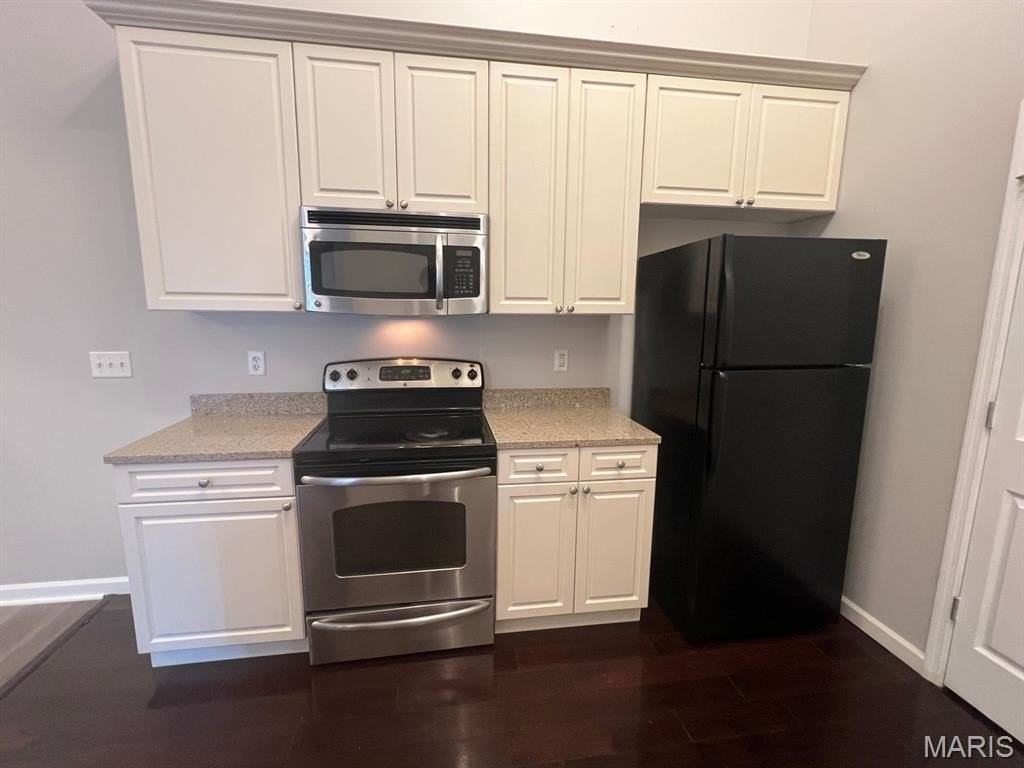6431 Brookfield Court Dr #203 - Photo 3 of 12