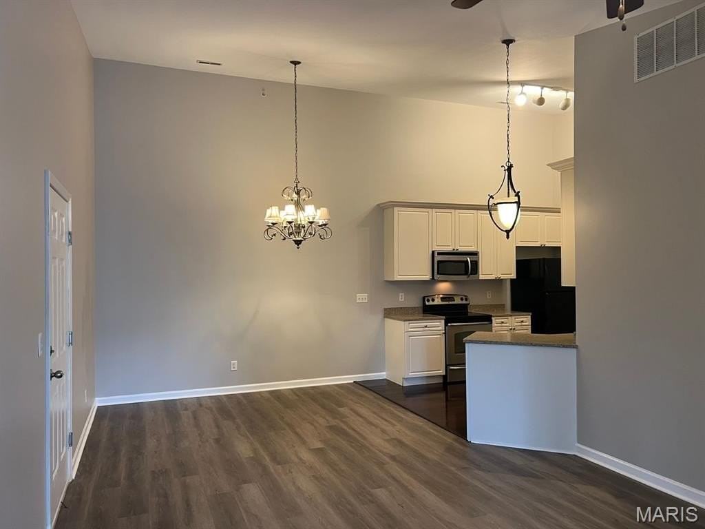 6431 Brookfield Court Dr #203 - Photo 5 of 12