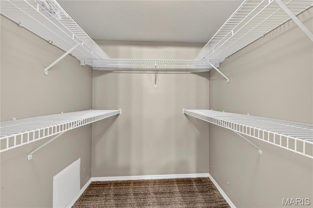 1010 Thoreau Ct #302 - Photo 6 of 28