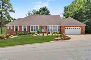featured image of 102 Lexington Ln