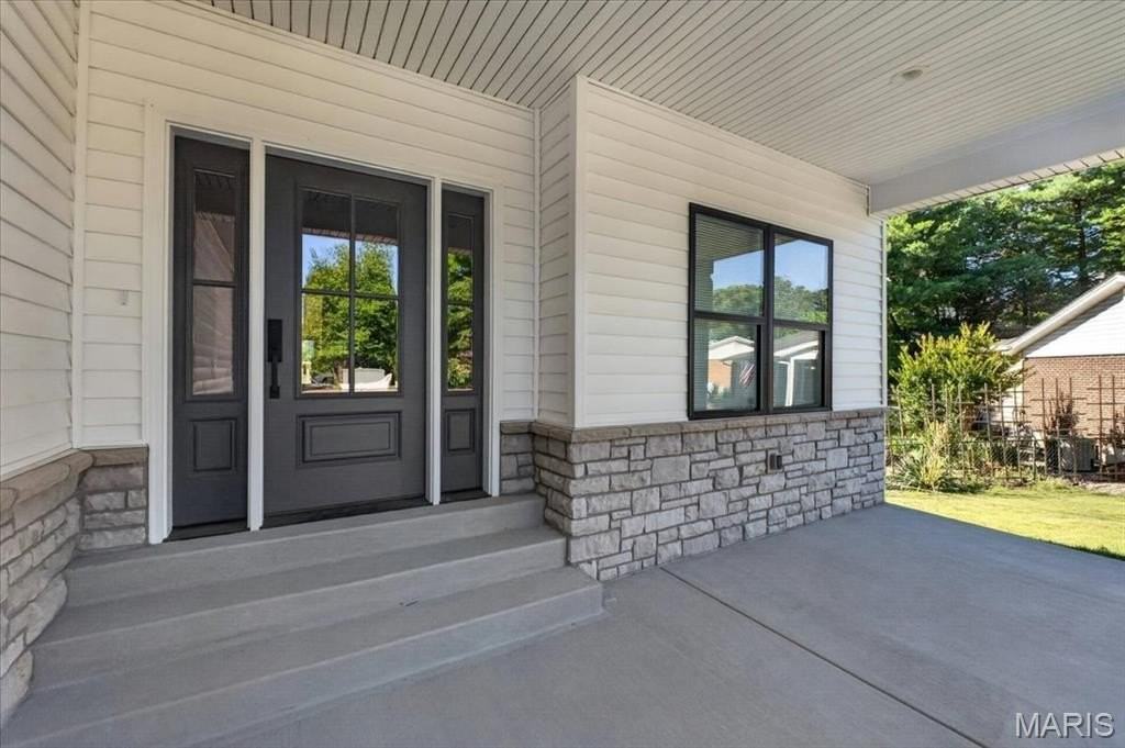 15308 Batesville Ct - Photo 2 of 25