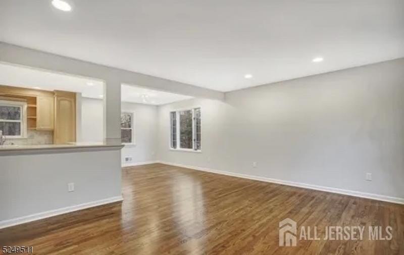 10 Cedar St - Photo 6 of 13