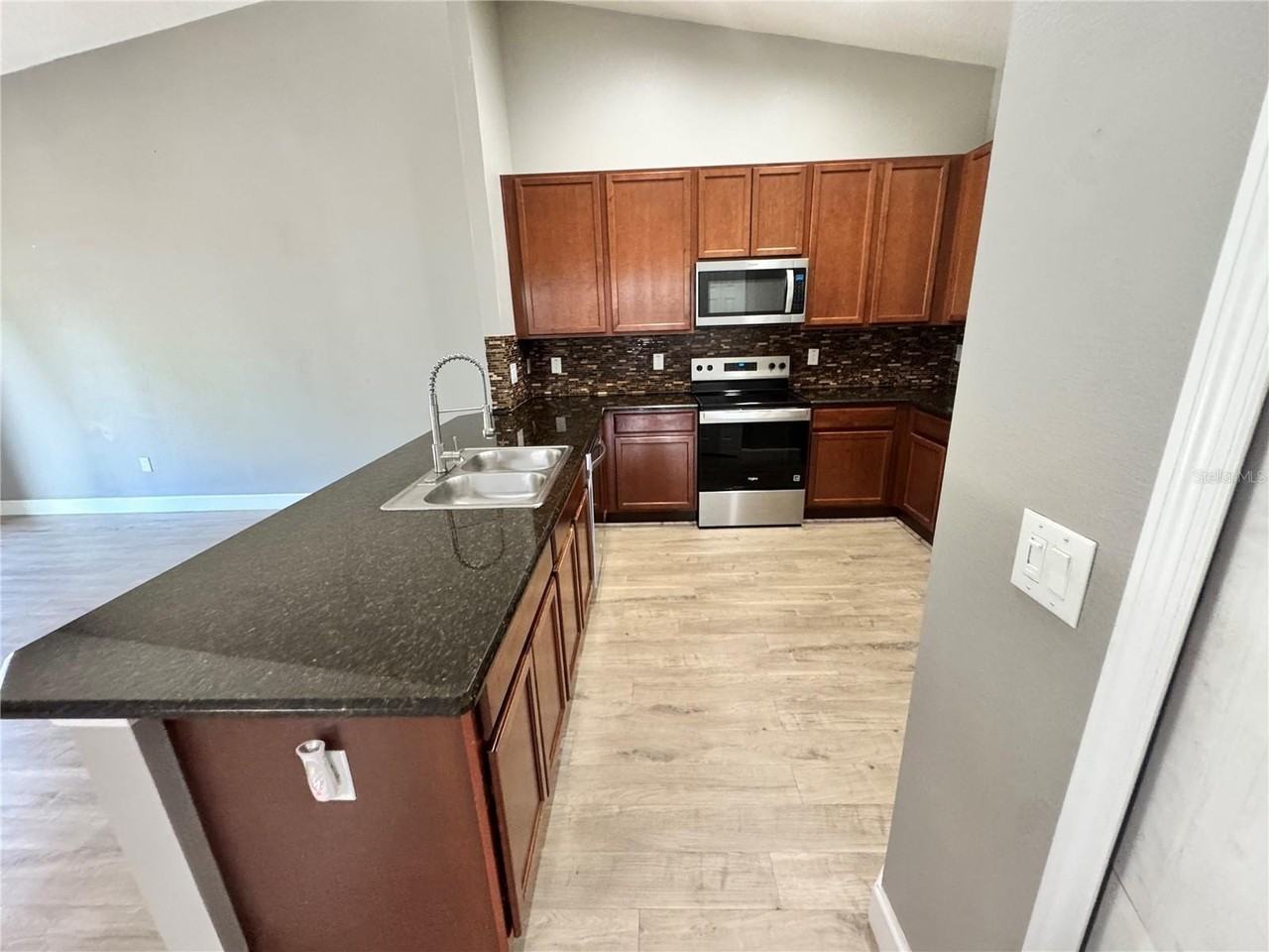 764 Chacall Loop - Photo 4 of 16