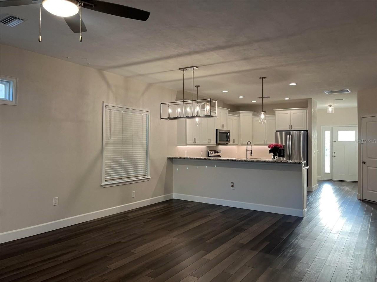 1641 Nw 121st Way - Photo 3 of 26