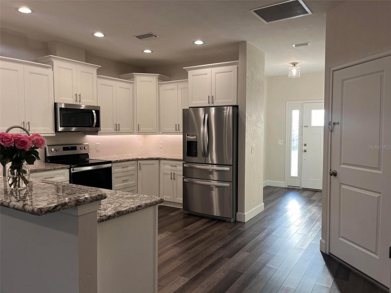 1641 Nw 121st Way - Photo 4 of 26