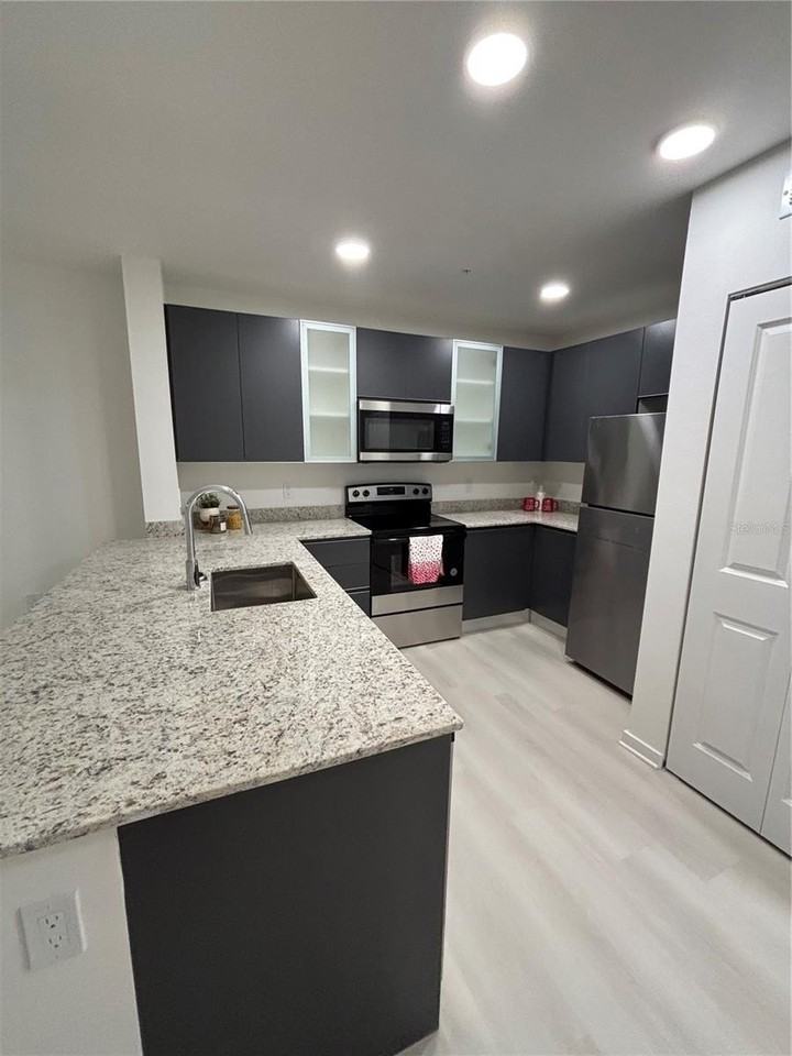 Millenia Blvd #517 - Photo 5 of 16
