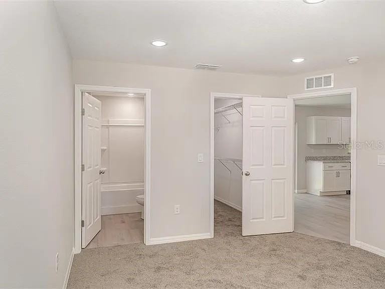 308 Avenue P Nw - Photo 3 of 10