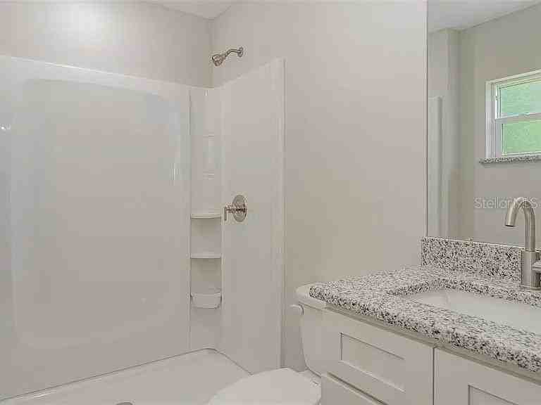 308 Avenue P Nw - Photo 5 of 10