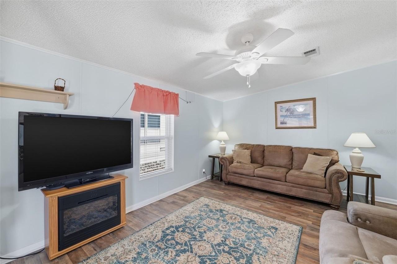 326 Nesbitt Park Ave - Photo 3 of 29