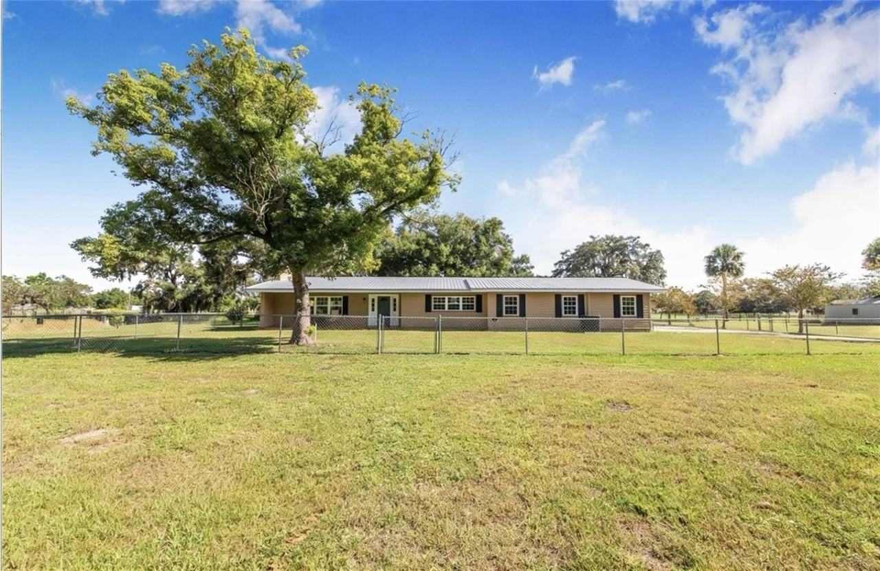 4854 E Hinson Ave - Photo 6 of 34