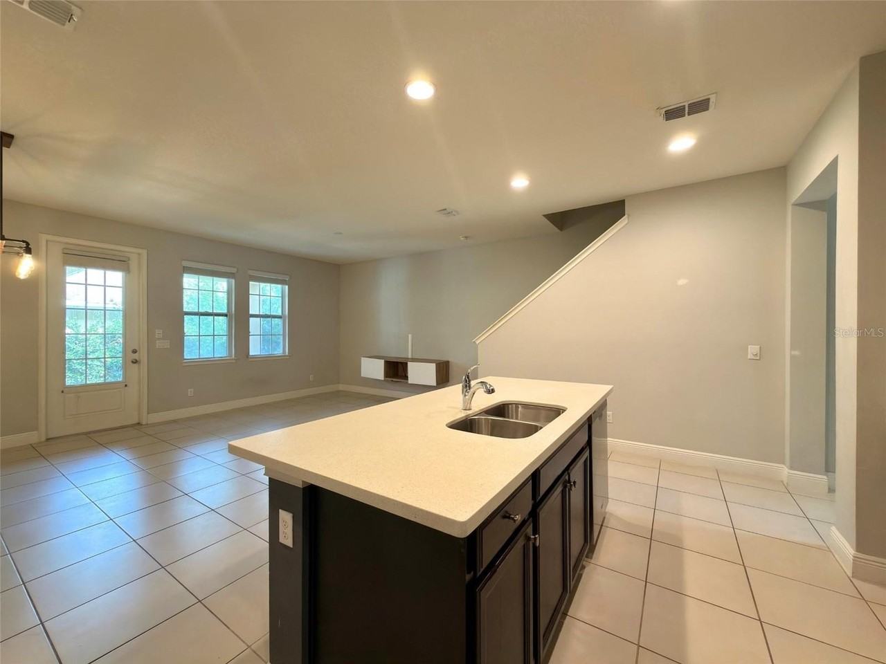 15381 Honeybell Dr - Photo 3 of 30