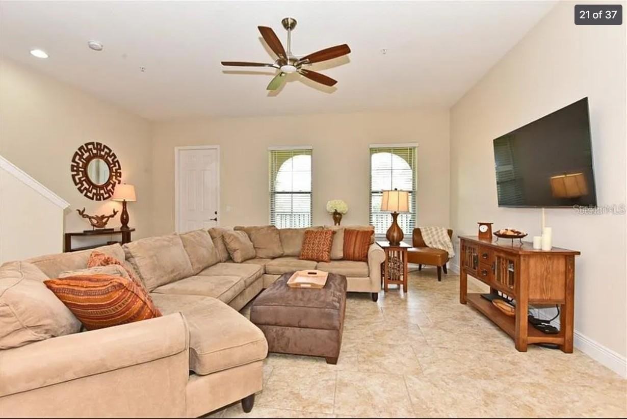 3012 Porta Romano Way - Photo 4 of 14
