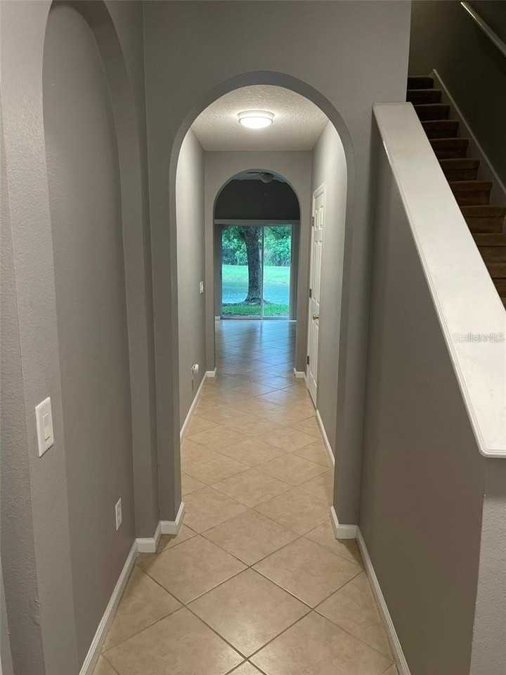 16265 Old Ash Loop - Photo 2 of 12
