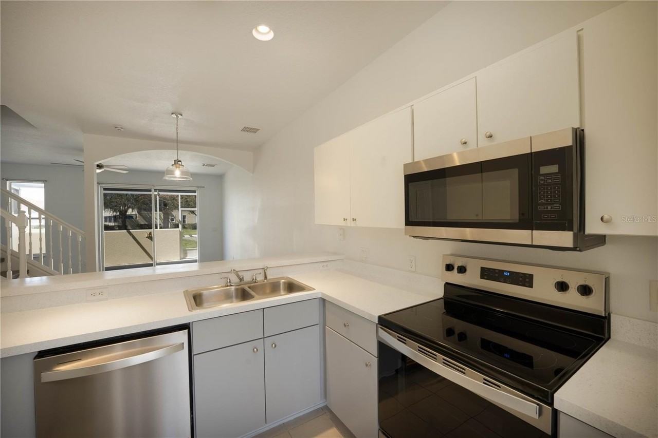 1241 S Beach Cir - Photo 2 of 26