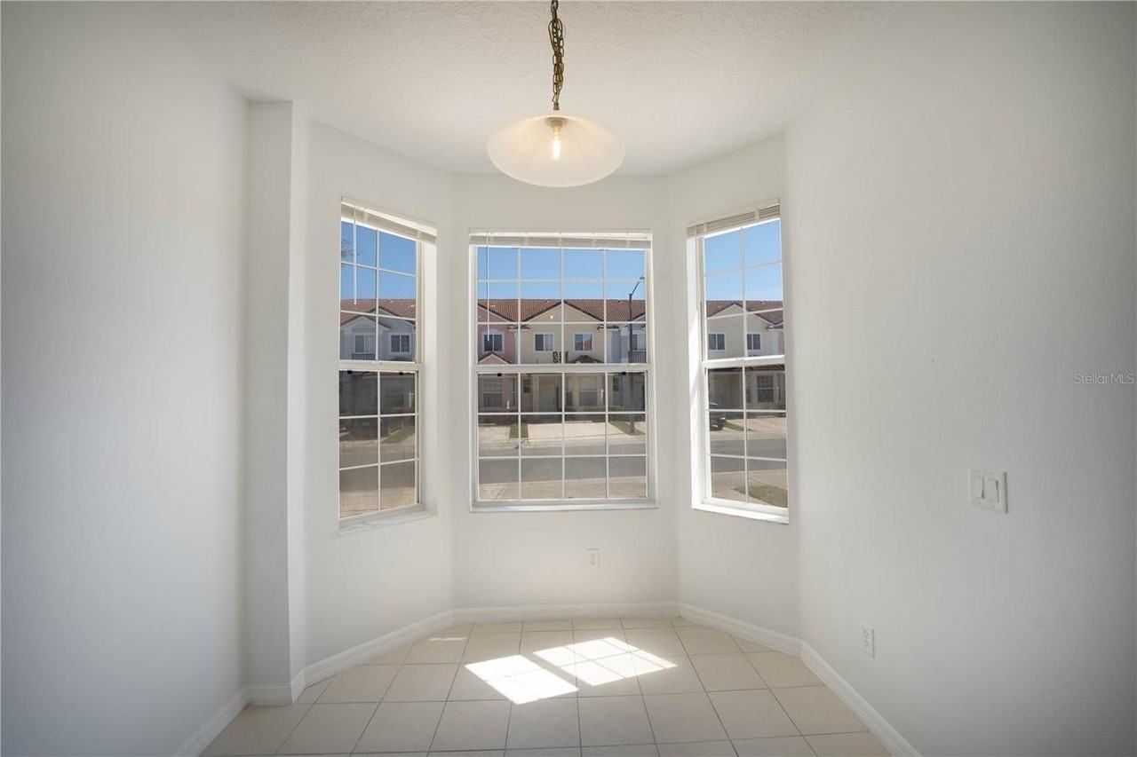 1241 S Beach Cir - Photo 4 of 26