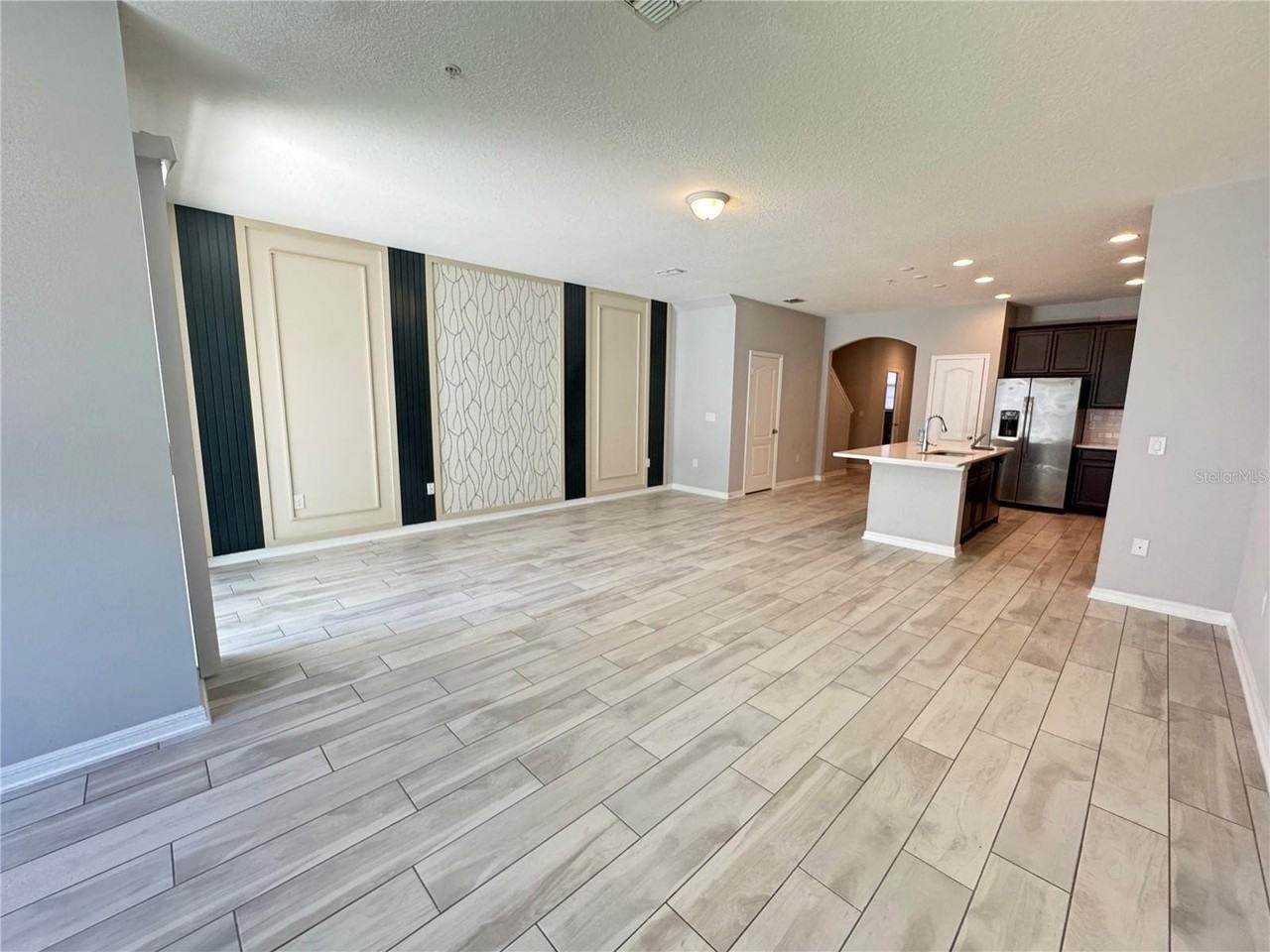 229 Rustic Loop - Photo 7 of 31