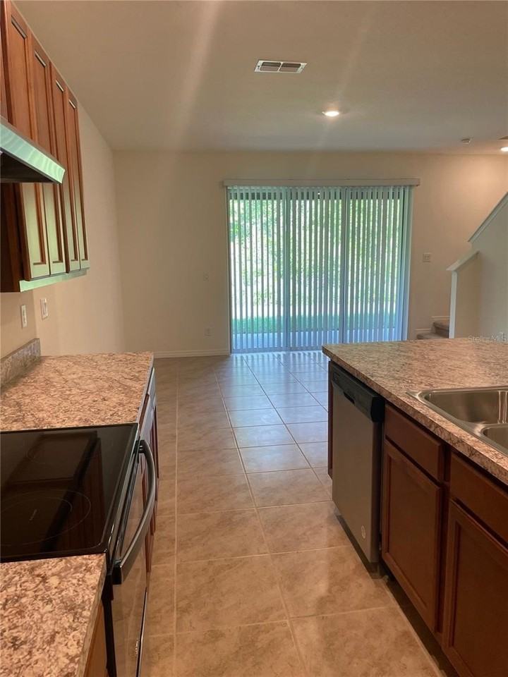 1249 Yellow Finch Dr - Photo 3 of 15