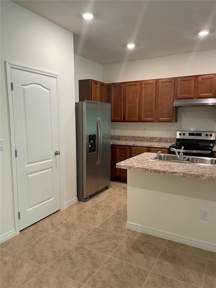 1249 Yellow Finch Dr - Photo 4 of 15