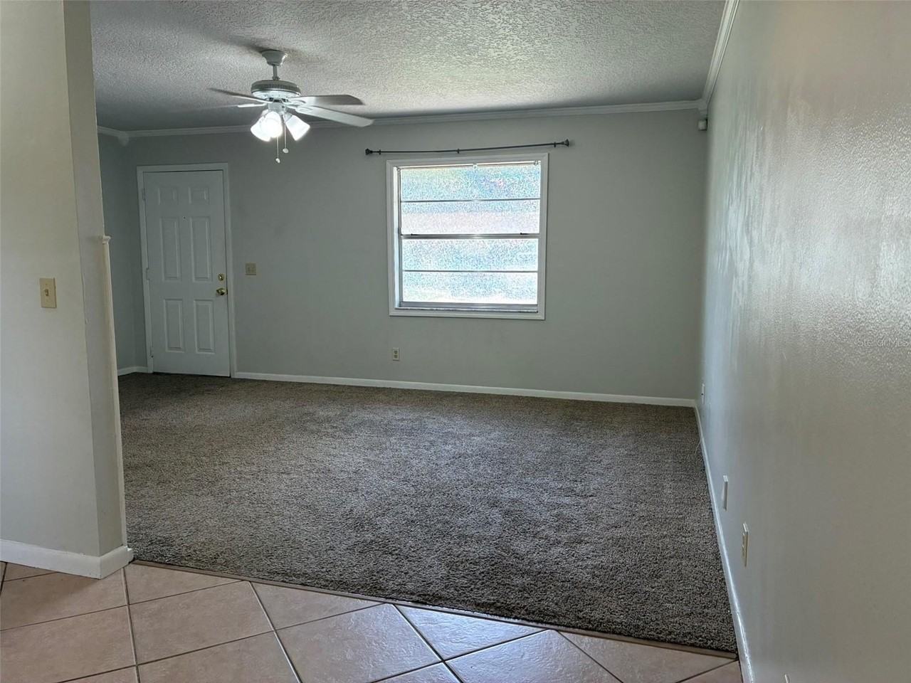 320 Queen Ave - Photo 6 of 16
