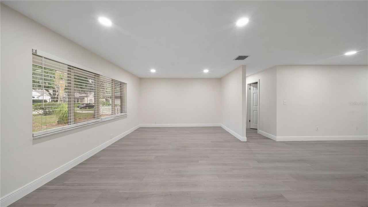 2662 Derbyshire Rd - Photo 3 of 21