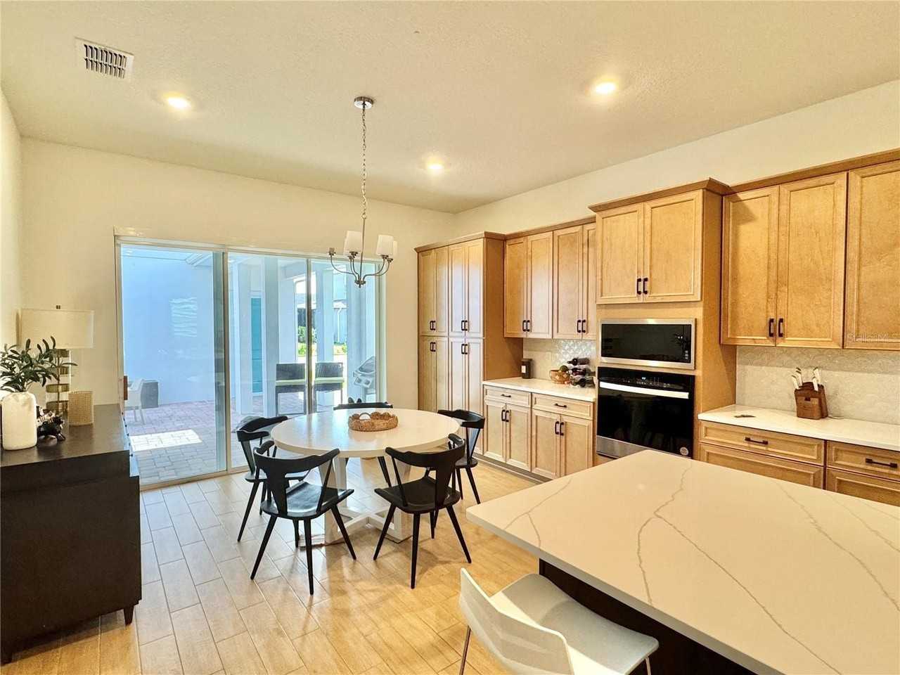 13438 Leggett Aly - Photo 6 of 50