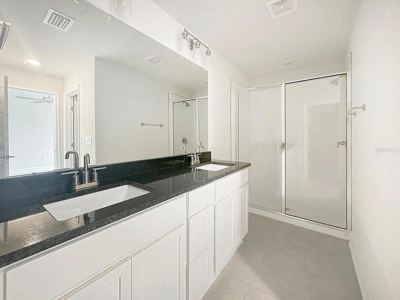 3756 Sagefield Dr - Photo 5 of 9