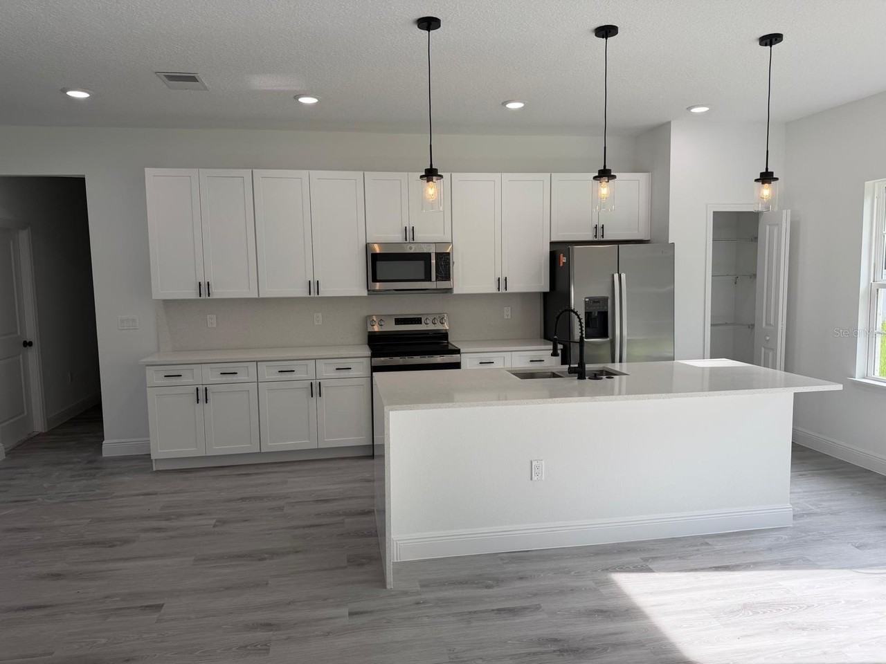 Sw 88th Loop - Photo 6 of 24